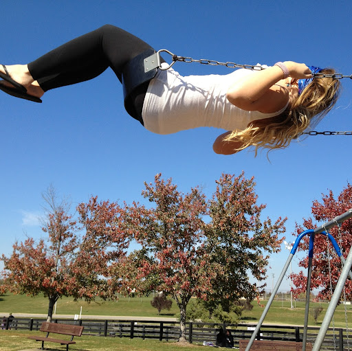Nicole Hubbard Photo 17