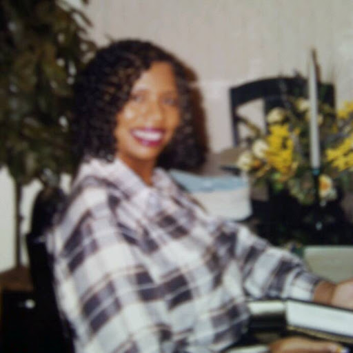 Tina Blackwell Photo 12