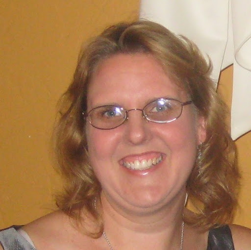 Teresa Schultz Photo 9