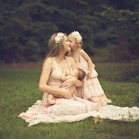 Ashley Livingston Photo 2