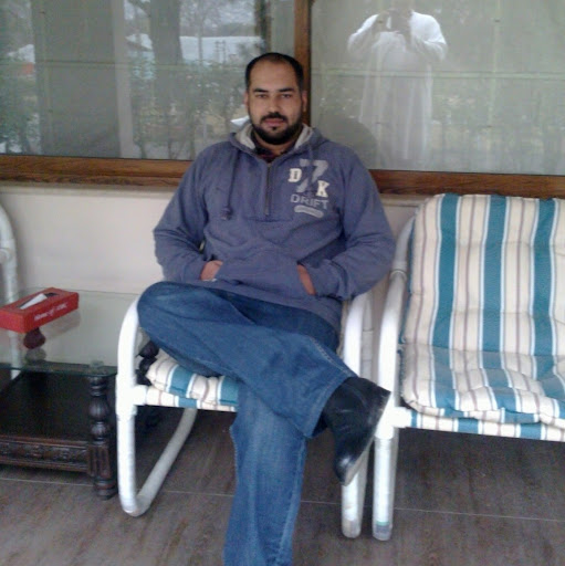 Haroon Khalid Photo 11