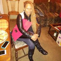 Latoya Thomas Photo 7