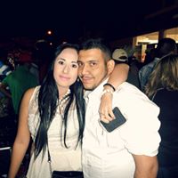 Luz Arzola Photo 4