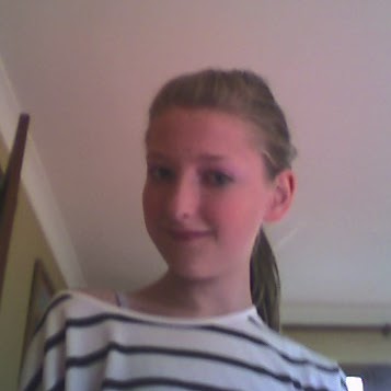Amber Walker Photo 13
