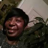 Carolyn Saunders Photo 7