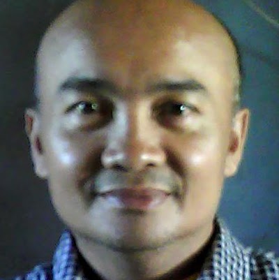 Robert Delarosa Photo 13