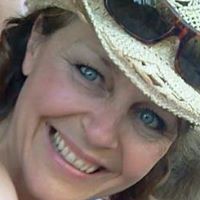 Valerie Middleton Photo 6