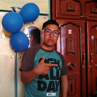 Efrain Campos Photo 7