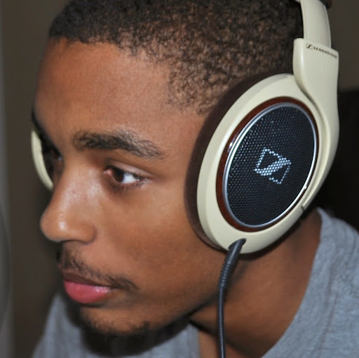 Myles Robinson Photo 3