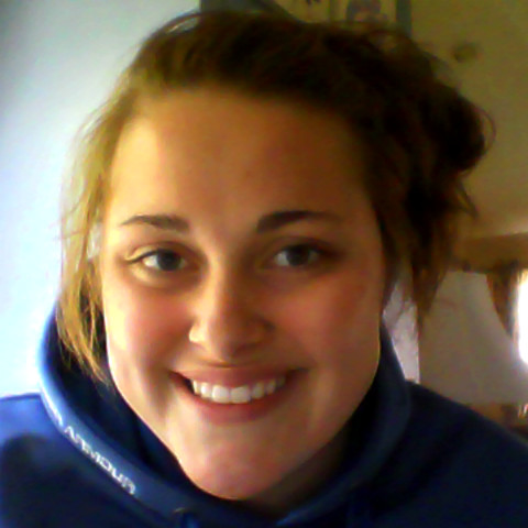 Julia Cartwright Photo 15