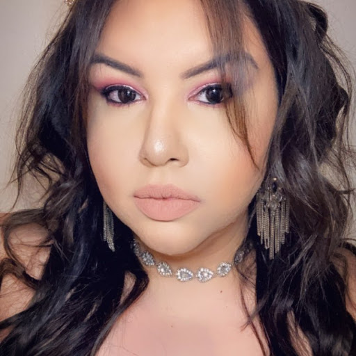 Bianca Tapia Photo 13