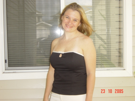 Anita Wilson Photo 15