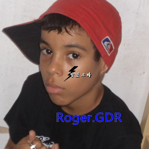 Roger Cabral Photo 10