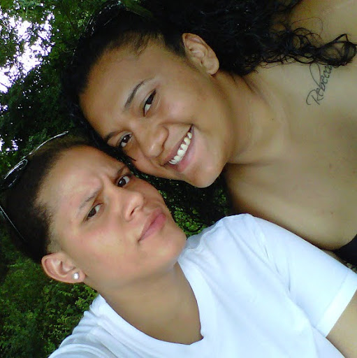 Lillian Gonzalez Photo 14