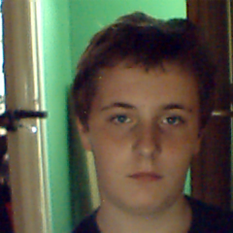 Anthony Strong Photo 11