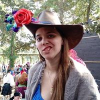 Elizabeth Peach Photo 8