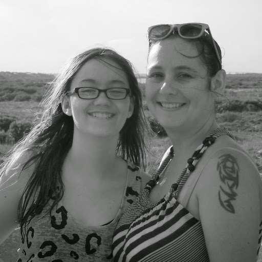 Kelly Starnes Photo 15