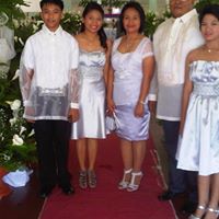Josephine Rosales Photo 7