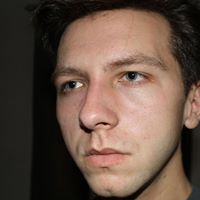 Brandon Bare Photo 5