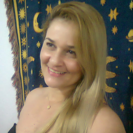 Rebecca Machado Photo 13