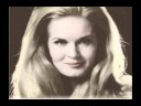 Lynn Cotton Photo 17