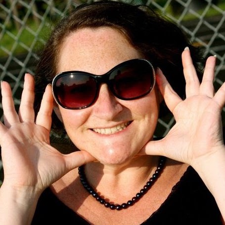 Lisa Litchfield Photo 11