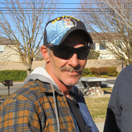 Robert Harmon Photo 14