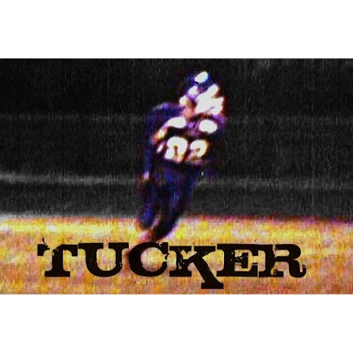 Derek Tucker Photo 16