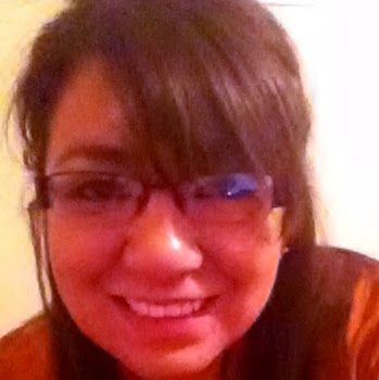 Victoria Ortega Photo 16