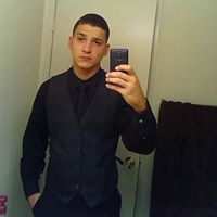 Adam Ruiz Photo 2