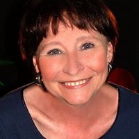 Gloria Fields Photo 7