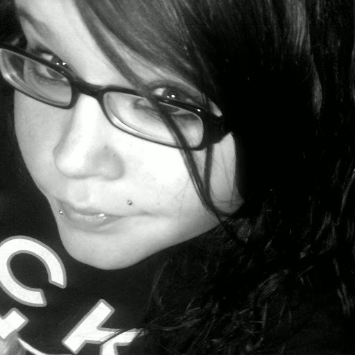 Amelia Ruiz Photo 9