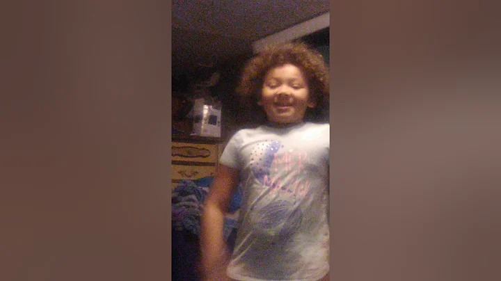 Lena Hodges Photo 20