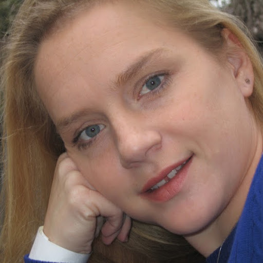 Melissa Lowe Photo 17