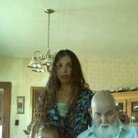 Idalia Salinas Photo 8