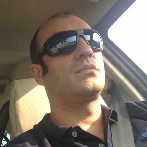 Antonio Caro Photo 9