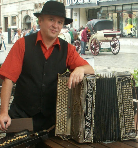 Wally Johnson Photo 13