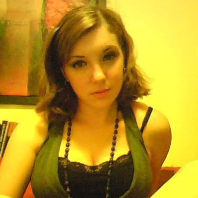Elizabeth Crowe Photo 15