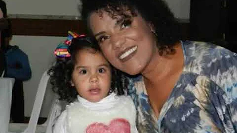 Sandra Lucia Photo 26
