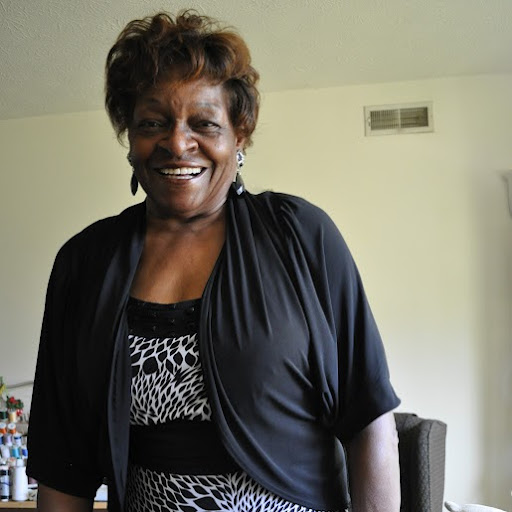 Rosalind Jones Photo 11
