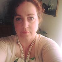 Mary Beacham Photo 4