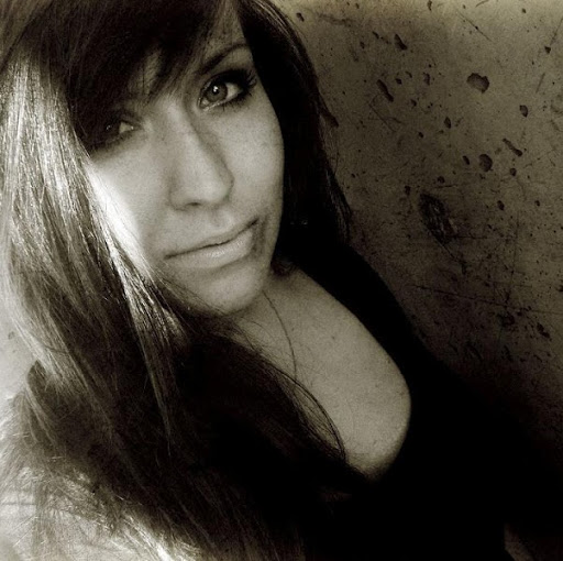 Samantha Millar Photo 11