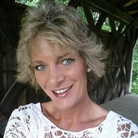Joan Swift Photo 3