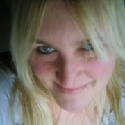 Michelle Hurley Photo 13