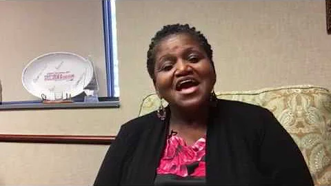 Tina Robinson Photo 40