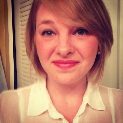 Amanda Schultz Photo 10
