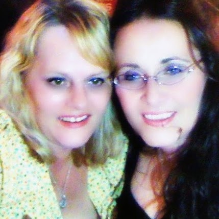 Emma Jones Photo 11