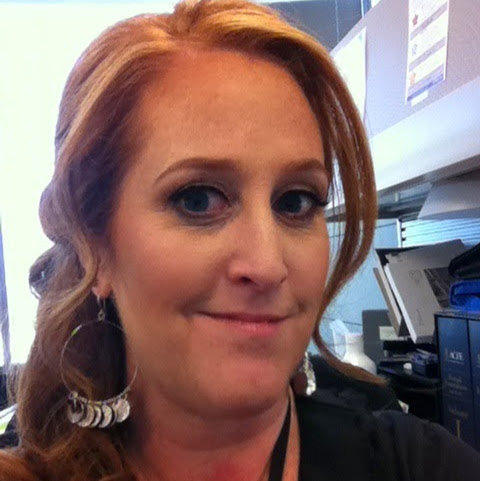 Lory Moore Photo 9
