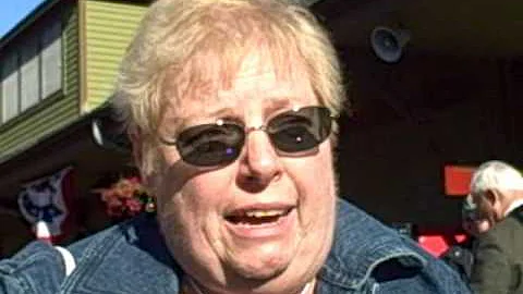 Esther Johnson Photo 37