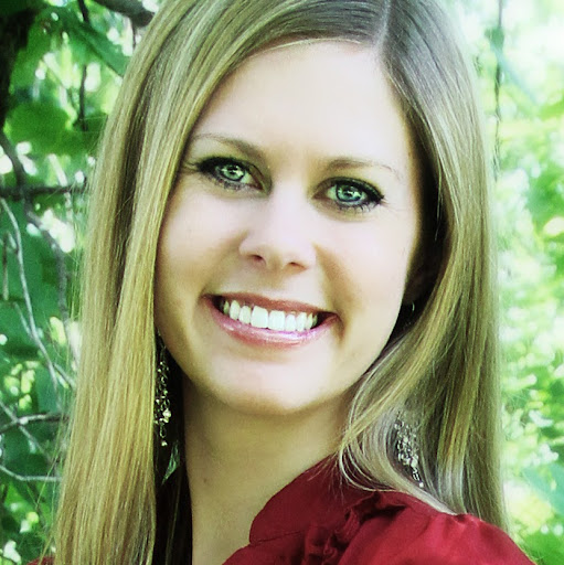 Andrea Larson Photo 11
